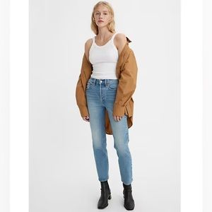 Levi’s Wedgie Straight Light Wash